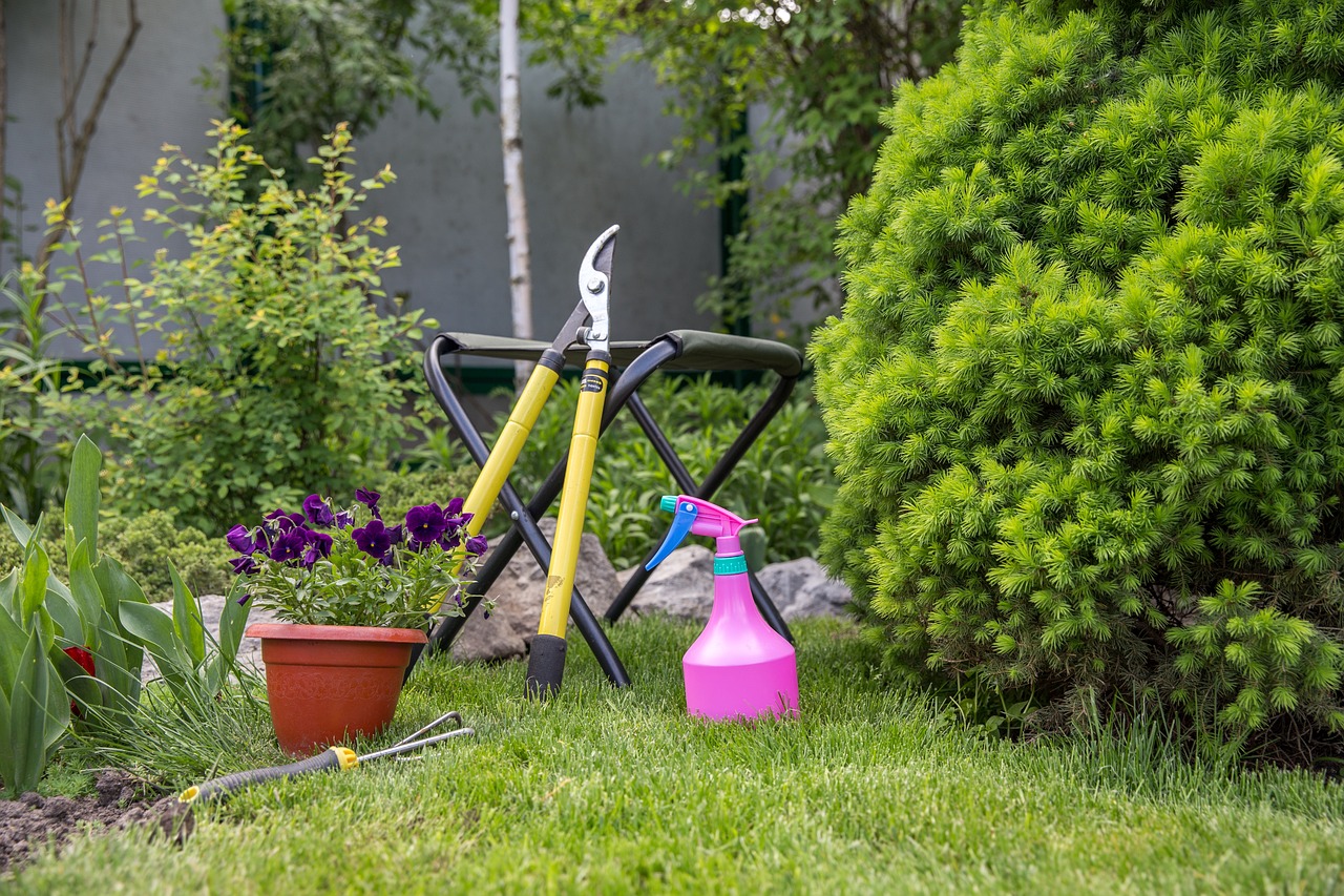 How to Create a DIY Gardening Tool Organizer